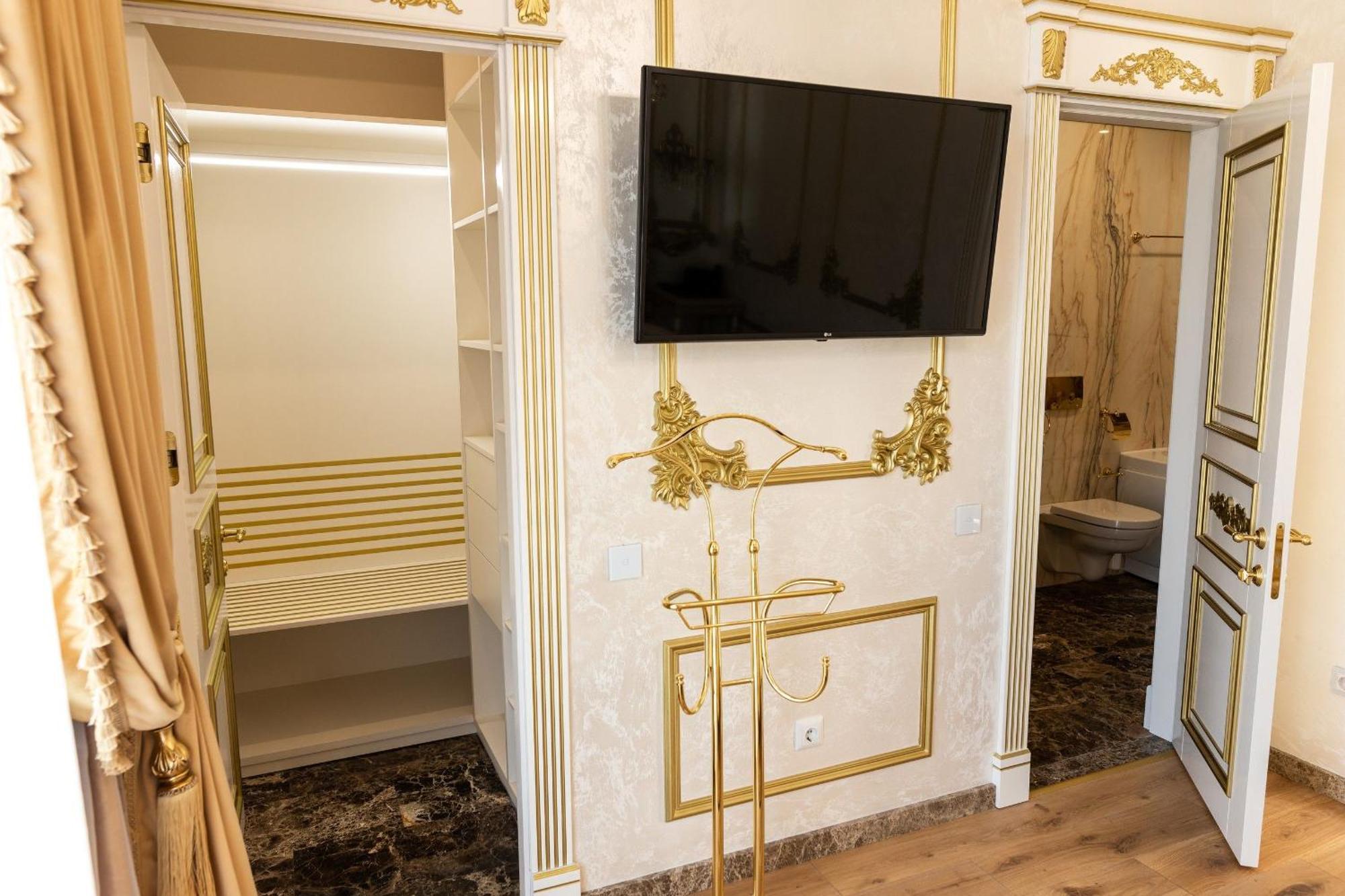 Royal Palace Luxury Hotel And Spa Khmel'nyts'kyy Room photo
