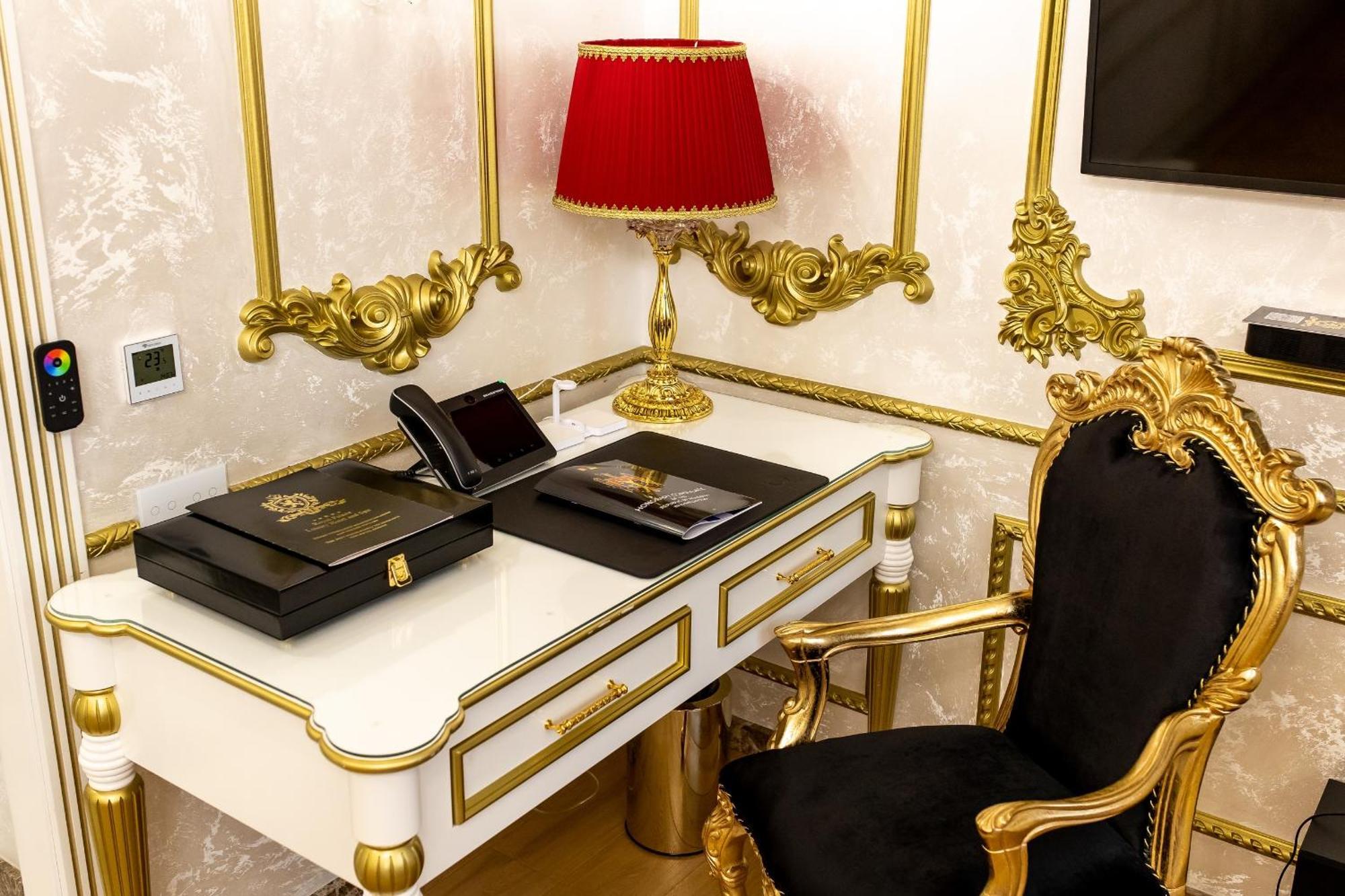 Royal Palace Luxury Hotel And Spa Khmel'nyts'kyy Room photo