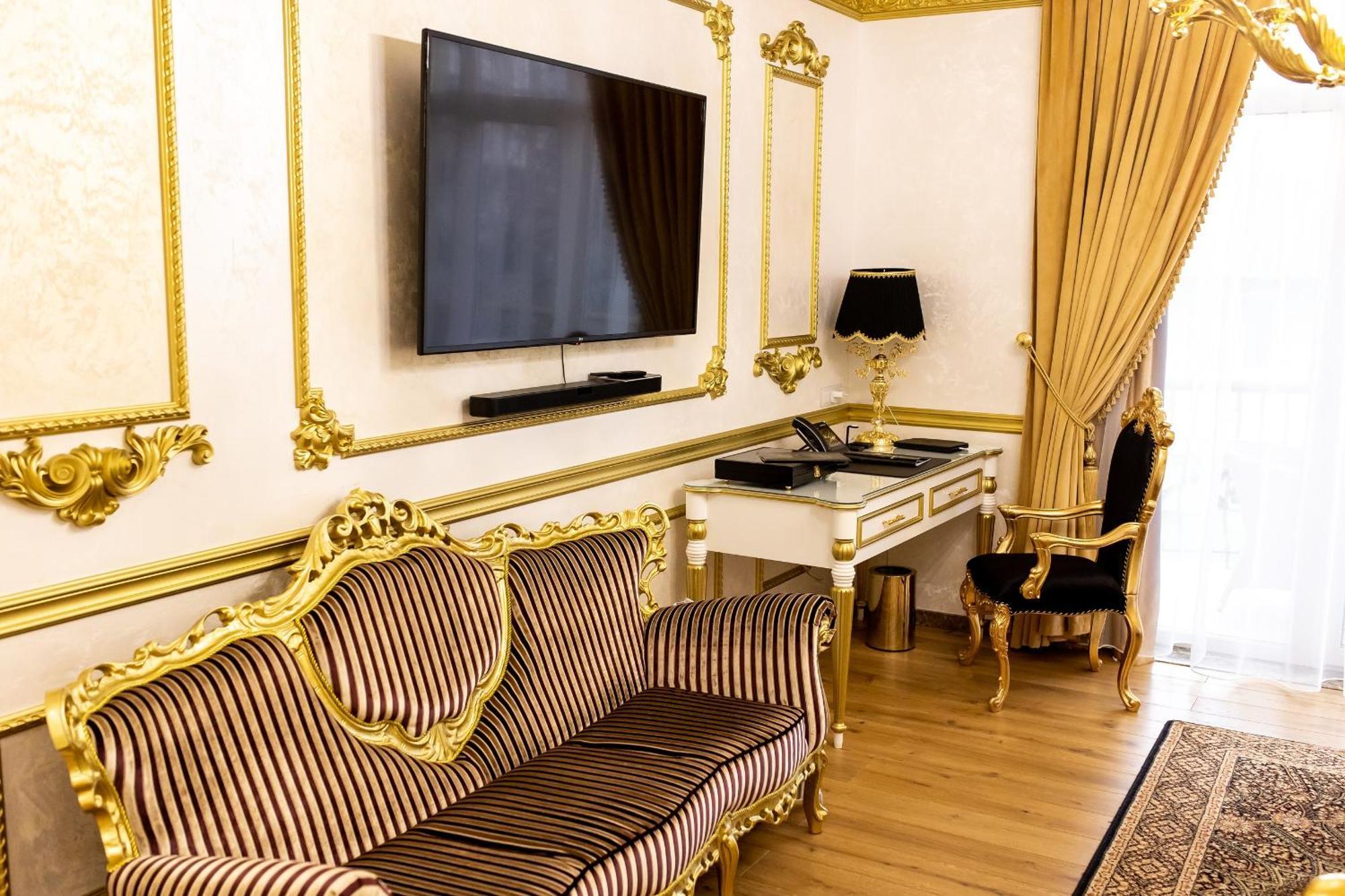 Royal Palace Luxury Hotel And Spa Khmel'nyts'kyy Room photo