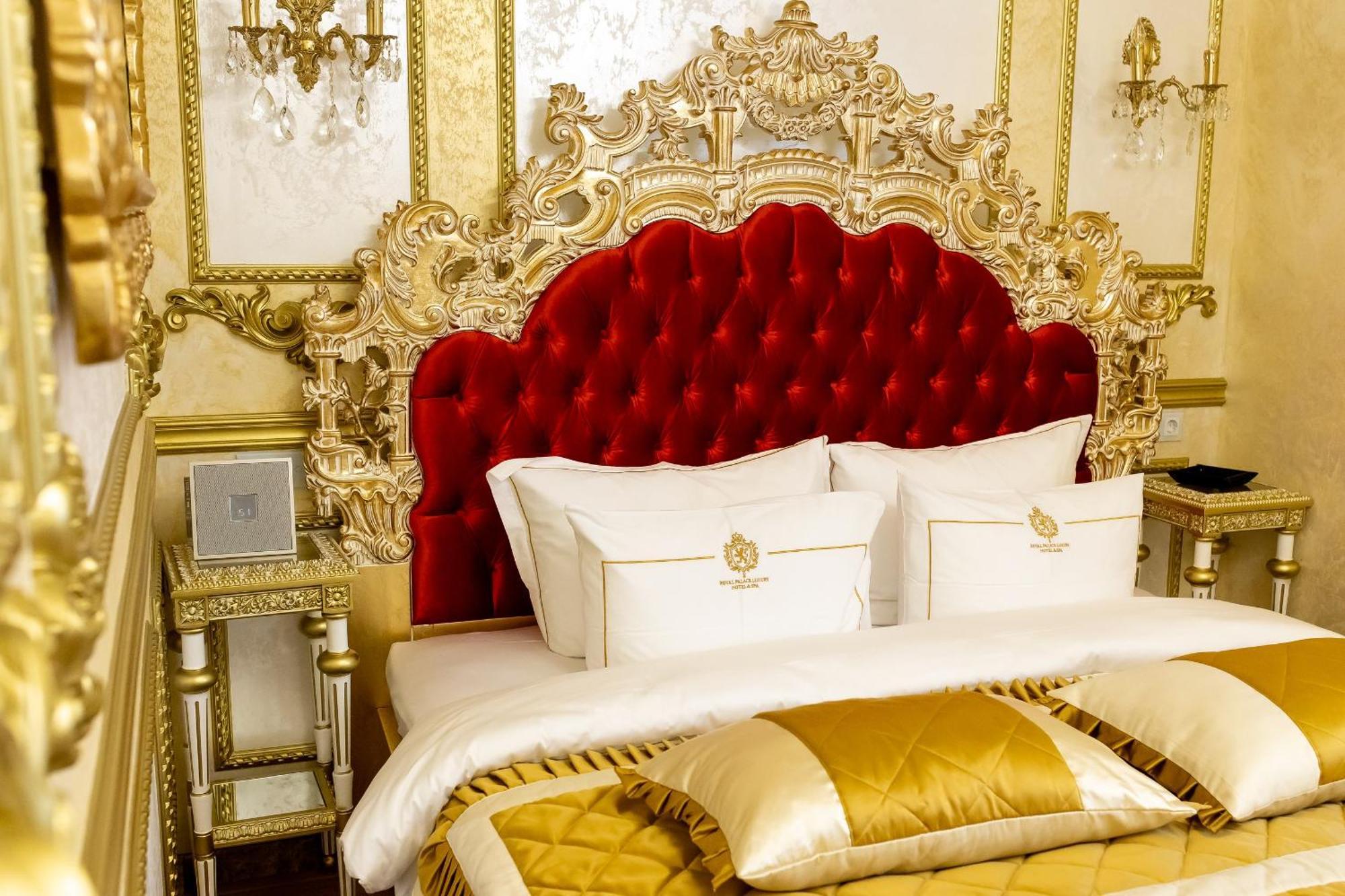 Royal Palace Luxury Hotel And Spa Khmel'nyts'kyy Room photo