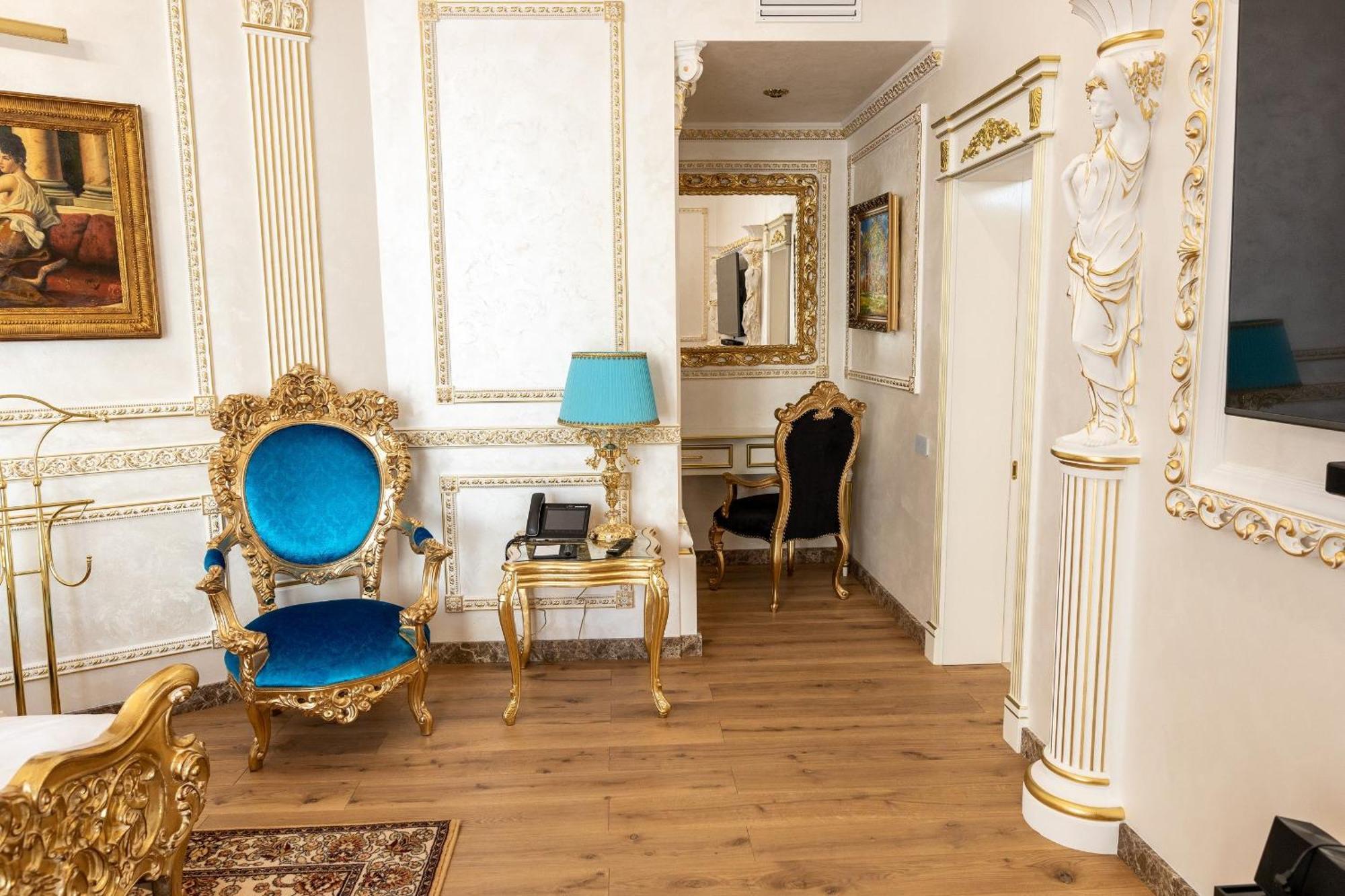 Royal Palace Luxury Hotel And Spa Khmel'nyts'kyy Room photo